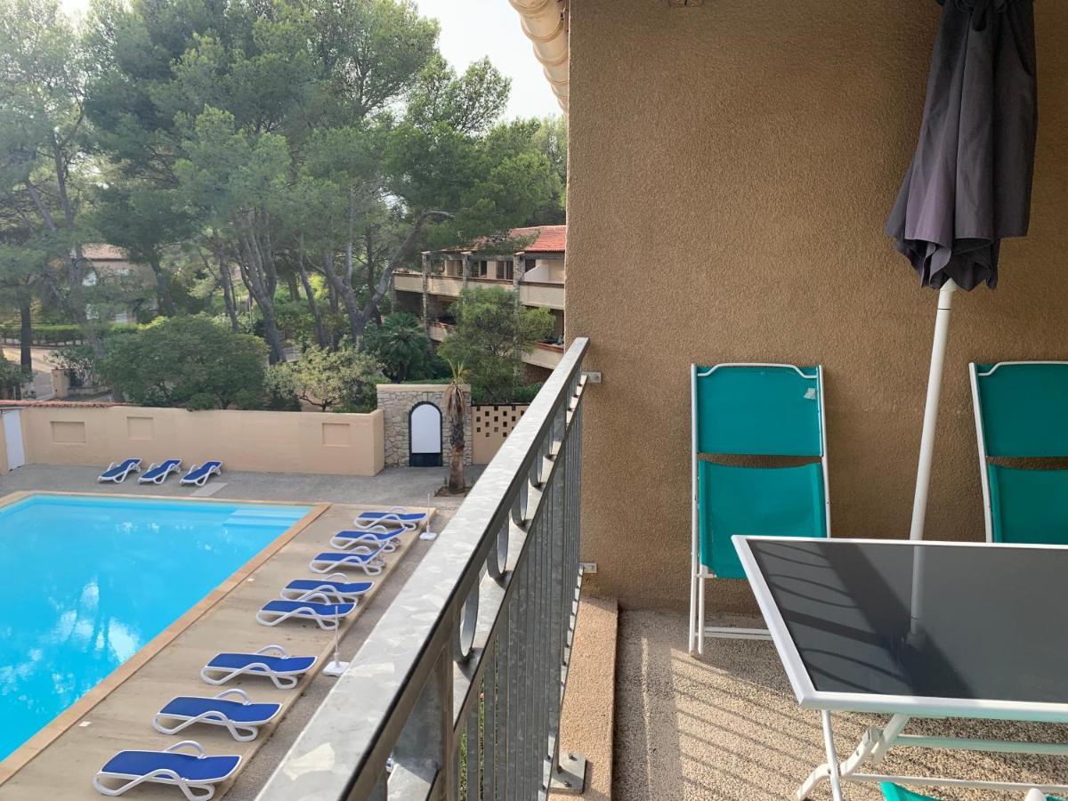 Les Appartements De La Marina Sanary-sur-Mer Exterior photo