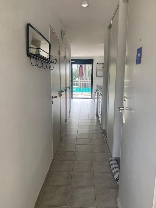 Les Appartements De La Marina Sanary-sur-Mer Exterior photo
