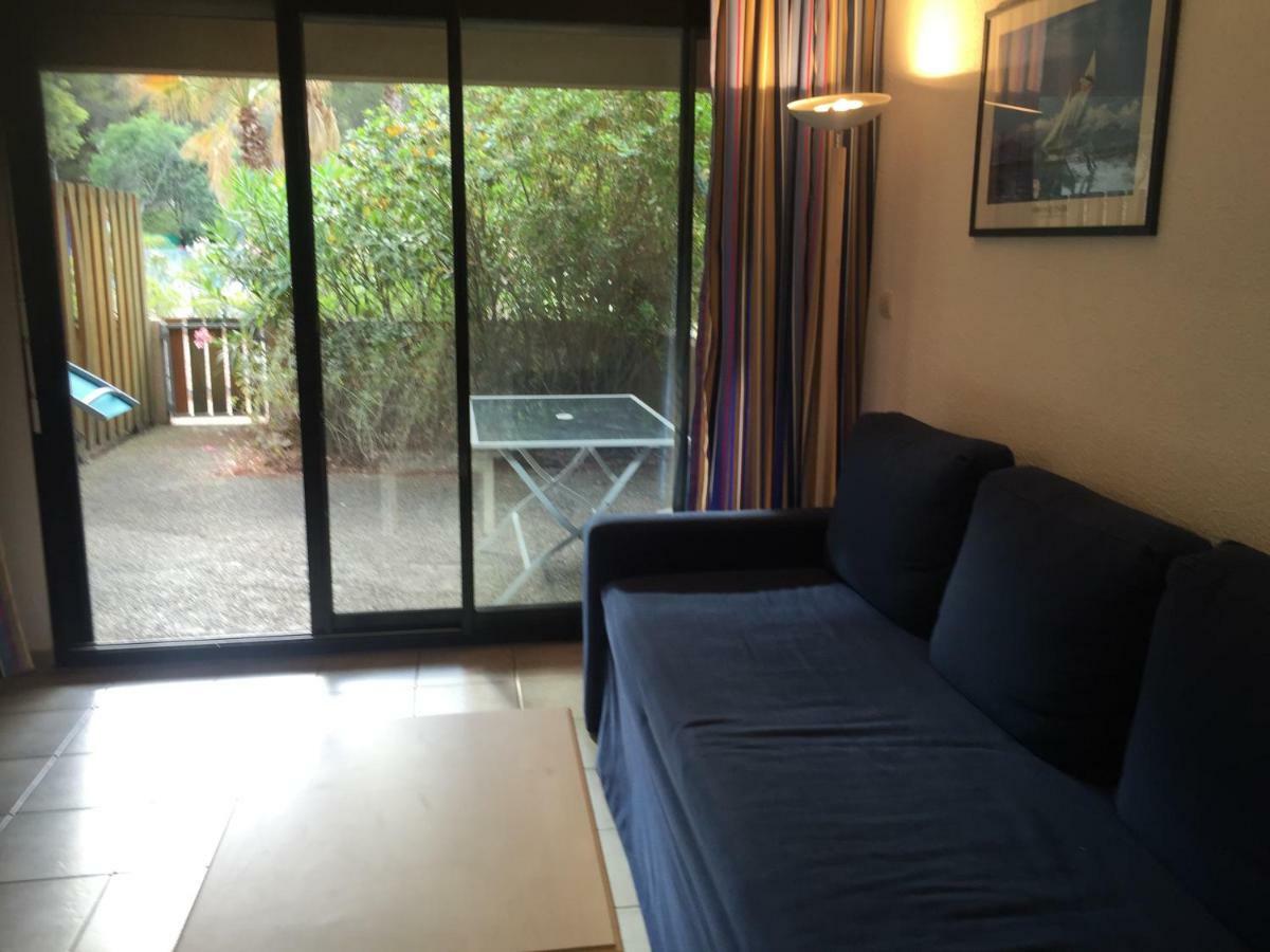 Les Appartements De La Marina Sanary-sur-Mer Exterior photo